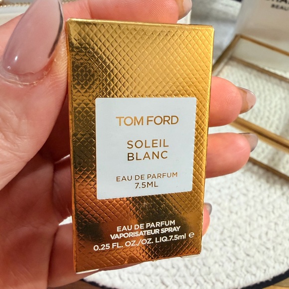 Tom Ford Beauty Faux Leather Pouch Ivory, NIB + Soleil Blanc EDP 7.5ml dapper - Picture 8 of 8